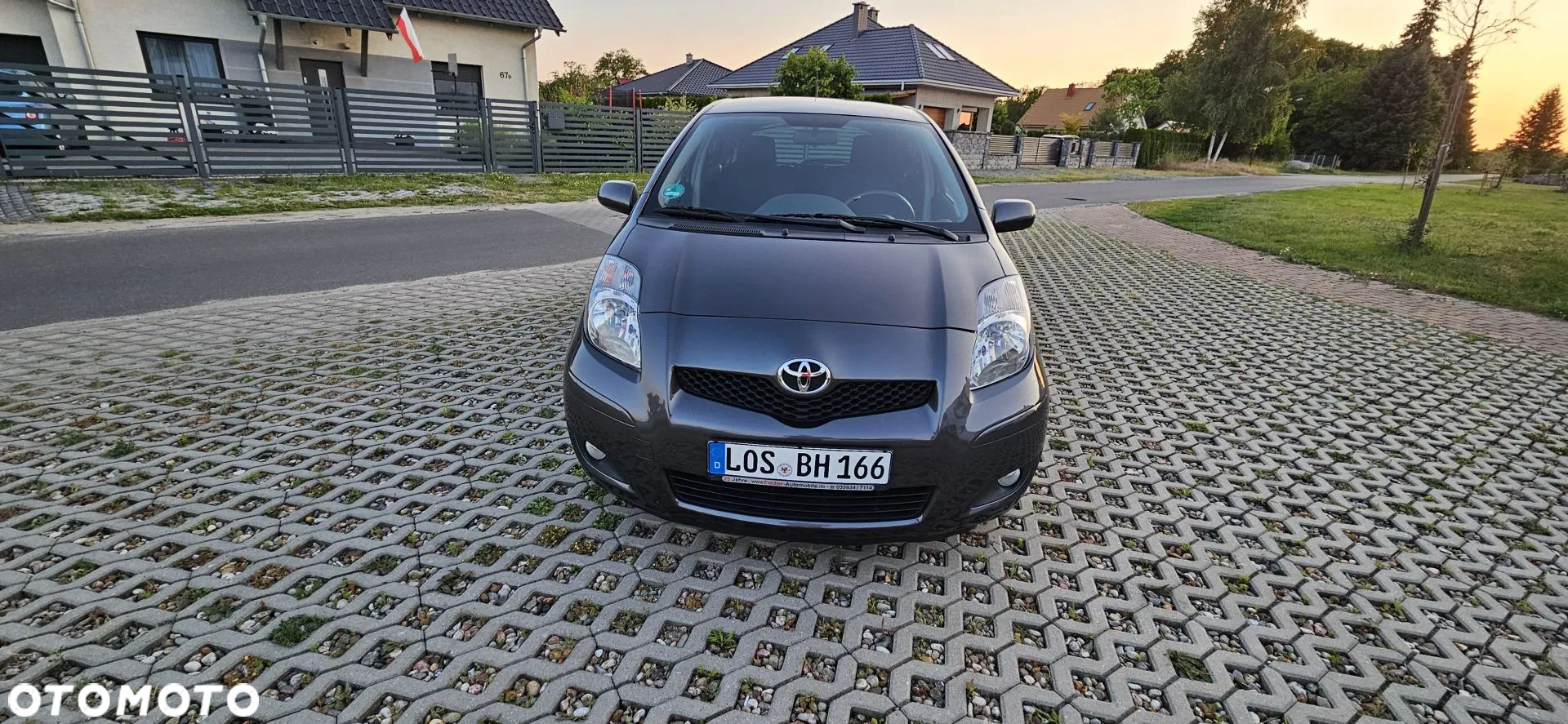 Toyota Yaris 1.33 Dynamic - 2