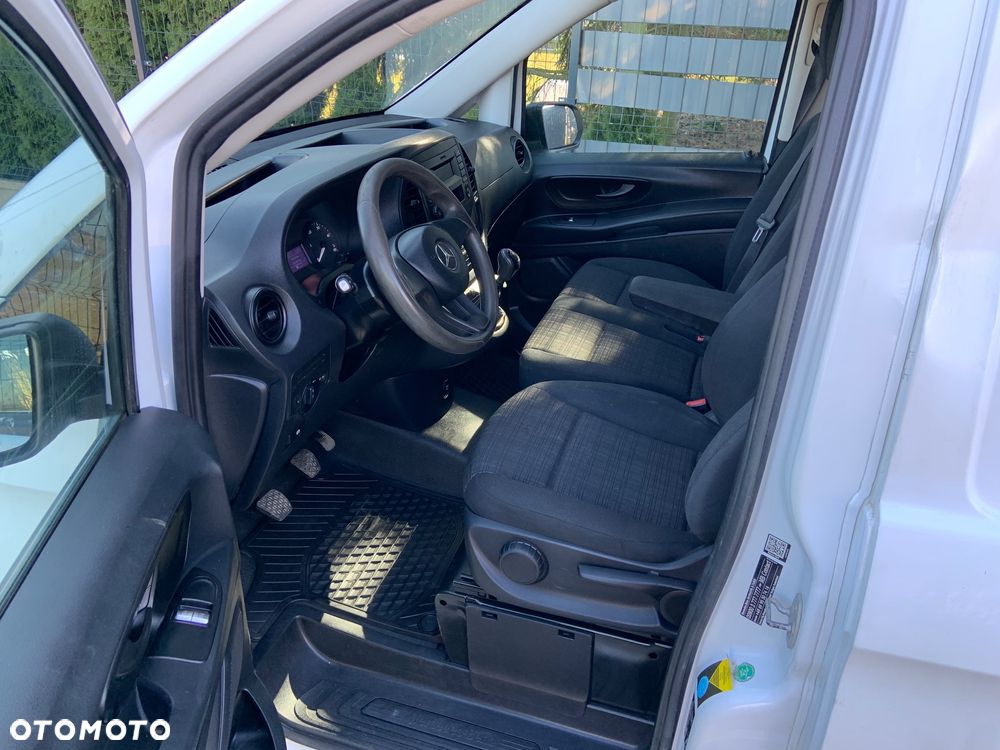 Mercedes-Benz Vito - 17