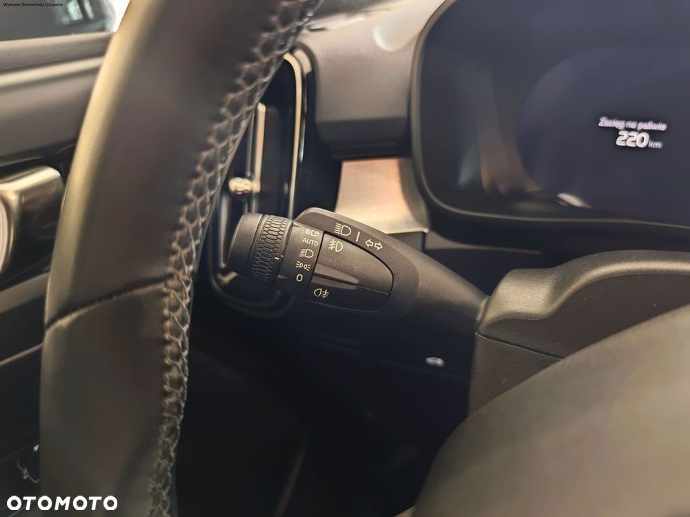 Volvo XC 40 B3 Core - 14