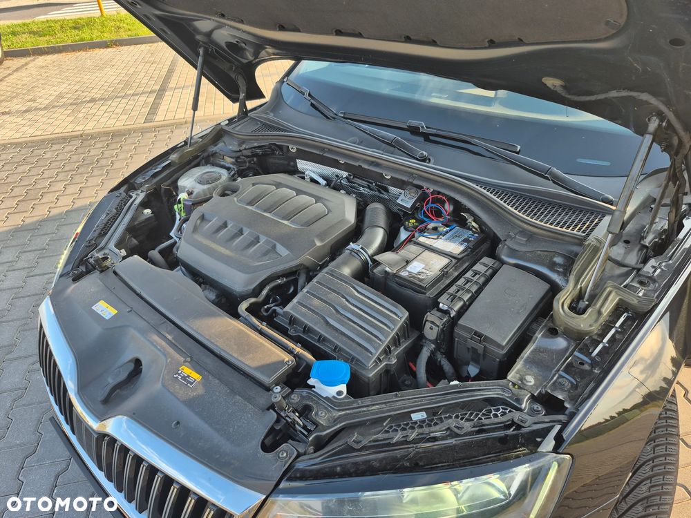 Skoda Superb 2.0 TSI DSG Style - 40