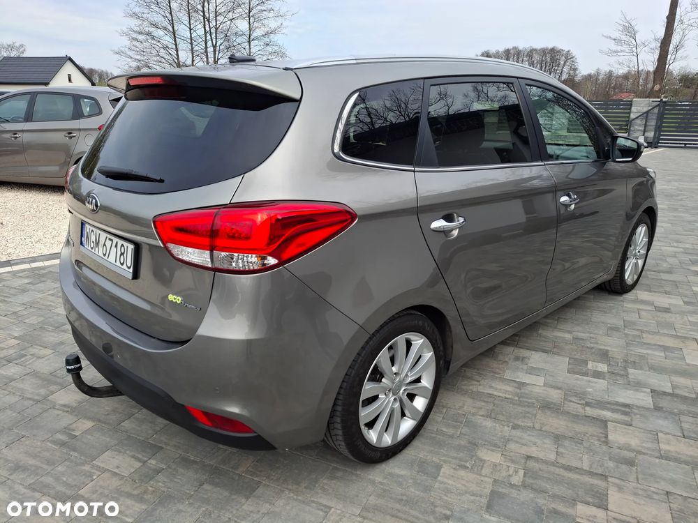 Kia Carens 1.7 CRDi Spirit - 3