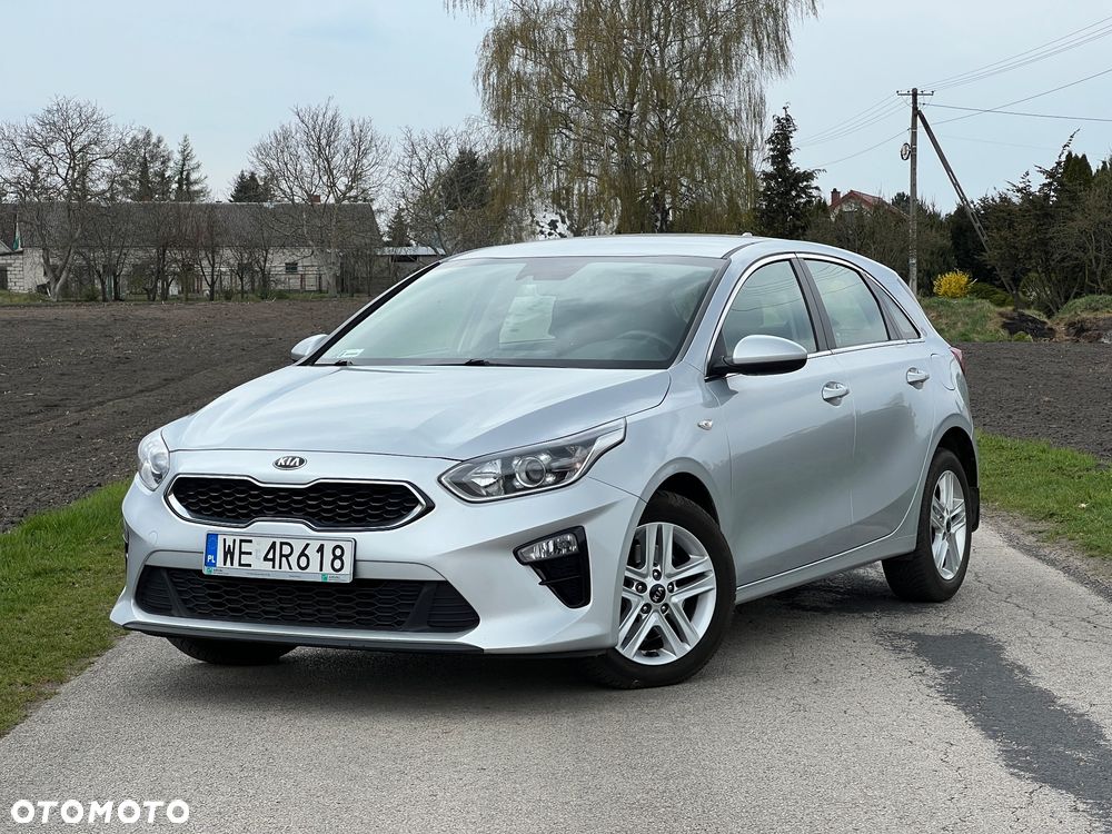 Kia Ceed - 12