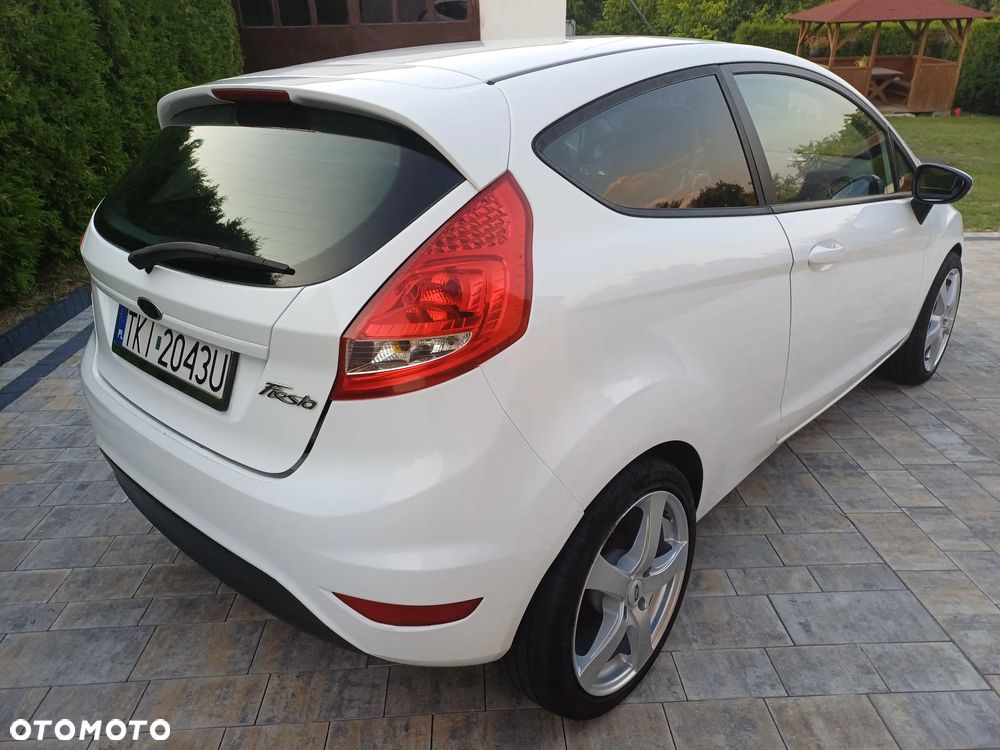 Ford Fiesta 1.25 Gold X - 11