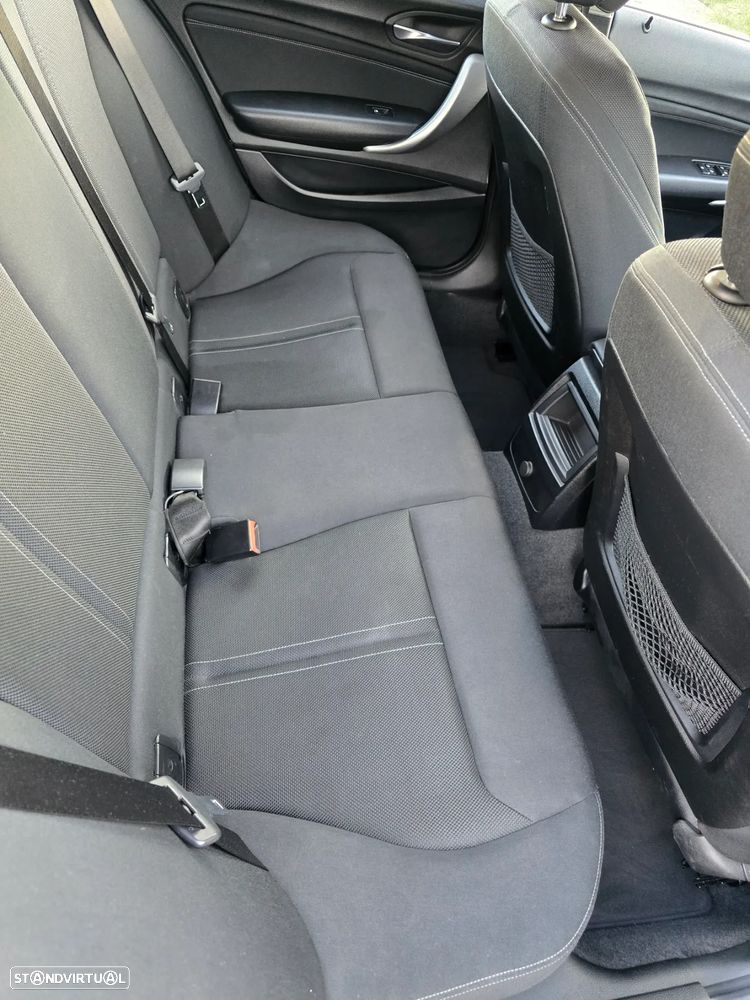 BMW 116 d EfficientDynamics - 12