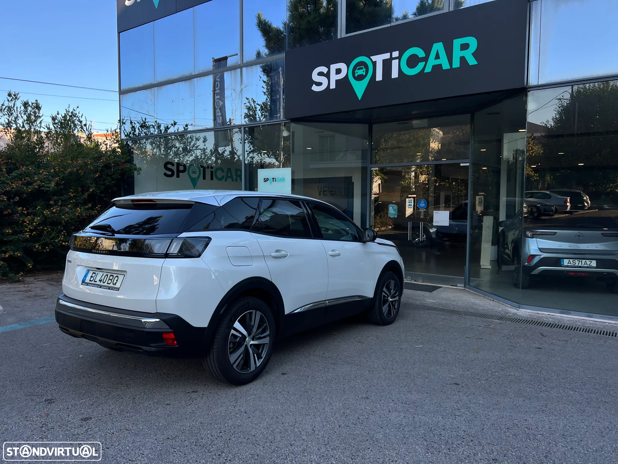 Peugeot 3008 1.2 Hybrid Allure Pack e-DCS6 - 8