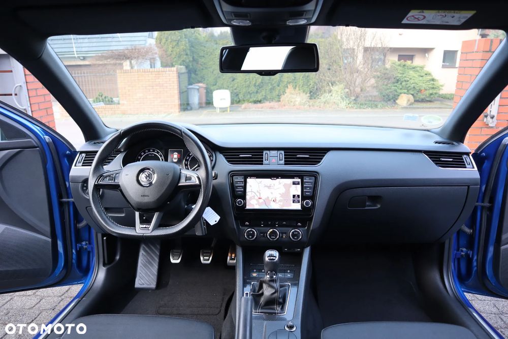 Skoda Octavia 2.0 TDI RS - 11