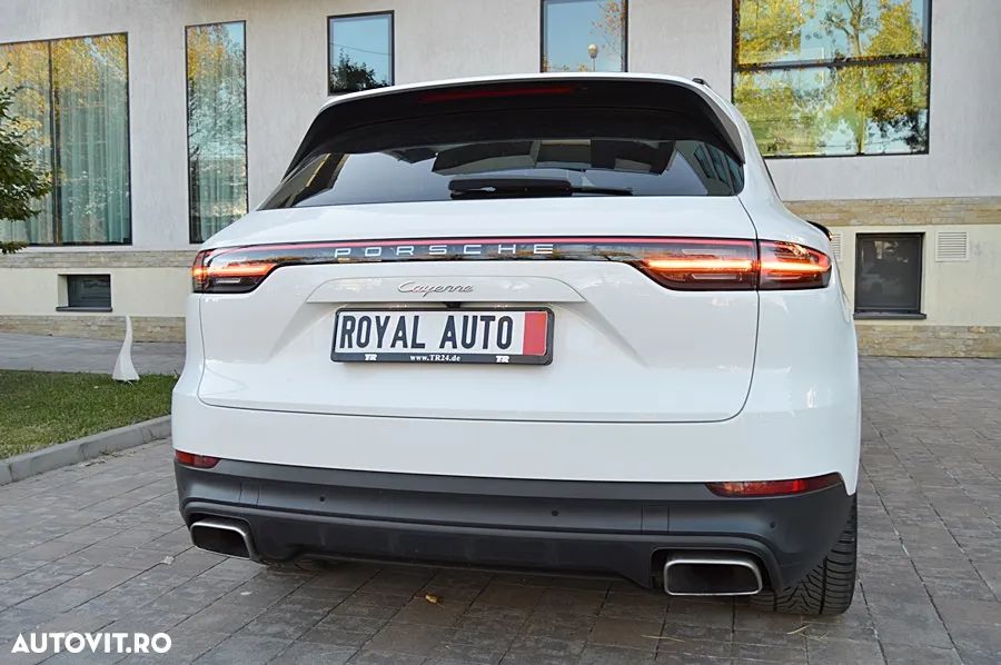 Porsche Cayenne Tiptronic S Platinum Edition - 5