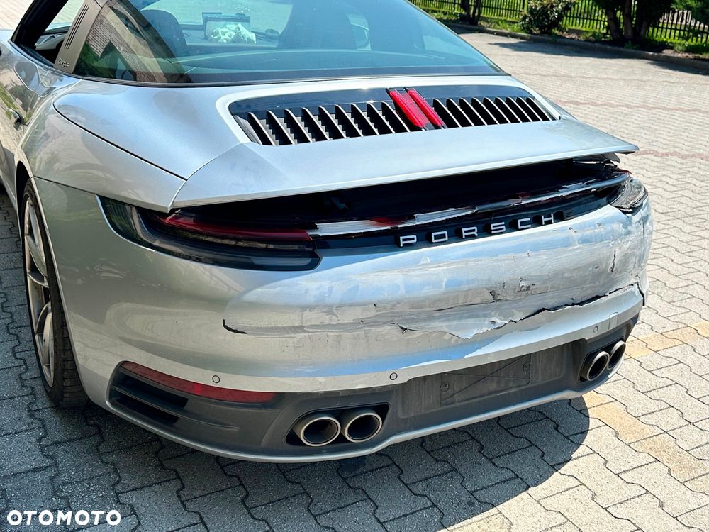 Porsche 911 Carrera 4S PDK - 16