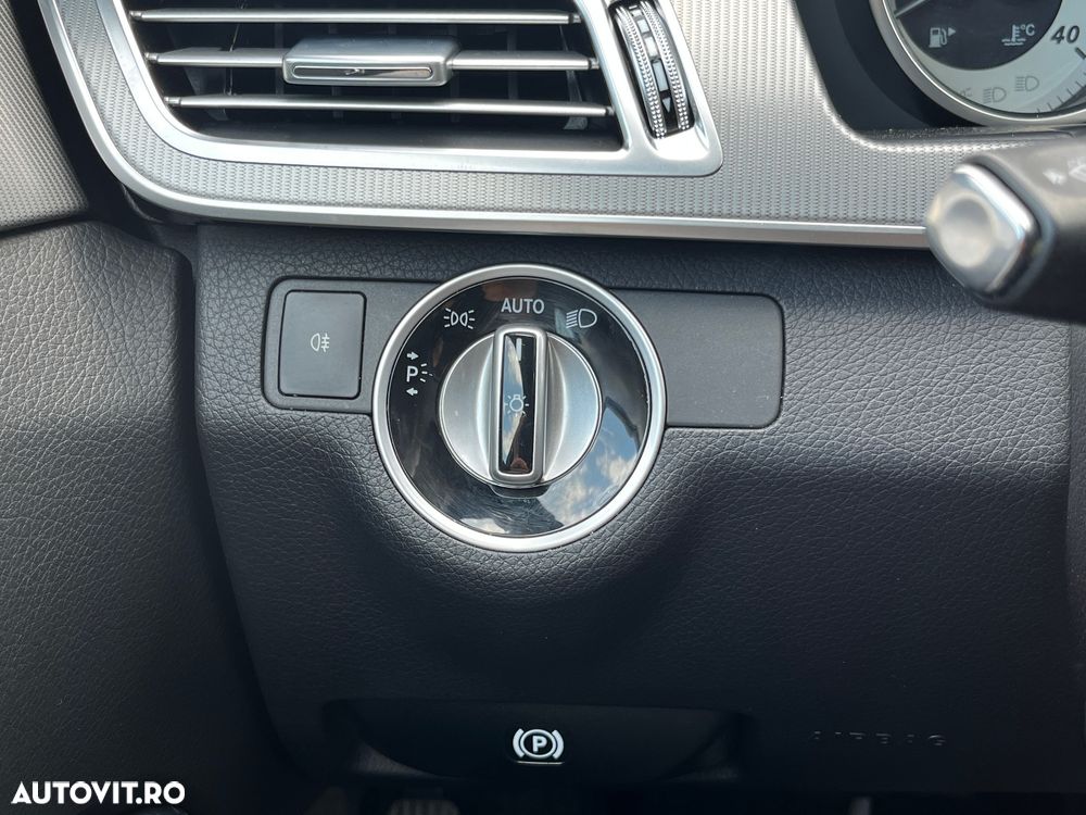 Mercedes-Benz E - 18