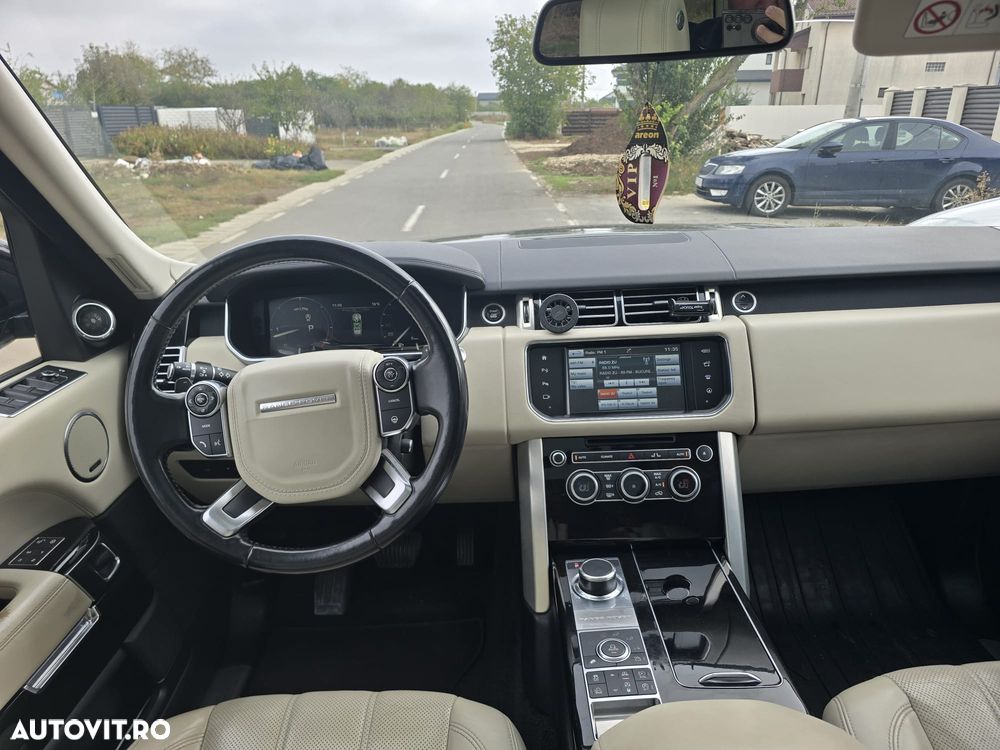 Land Rover Range Rover Vogue 2016 photo 4