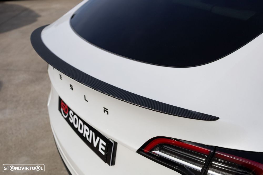 Tesla Model Y Long Range Tração Integral - 26