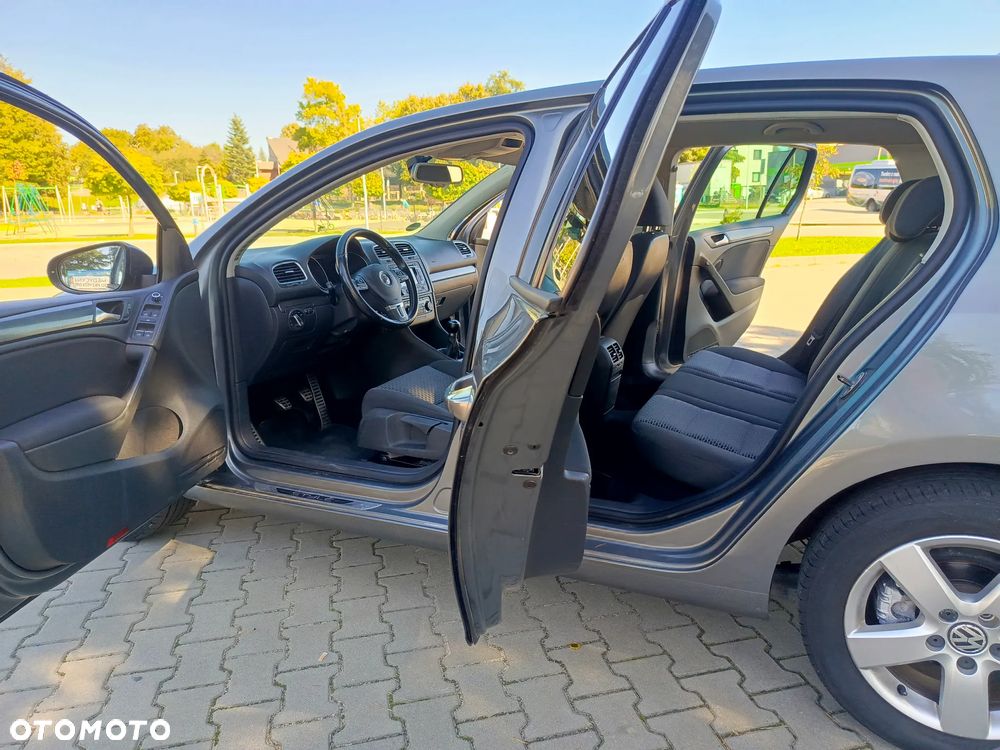 Volkswagen Golf 1.2 TSI BlueMotion Technology Comfortline - 15
