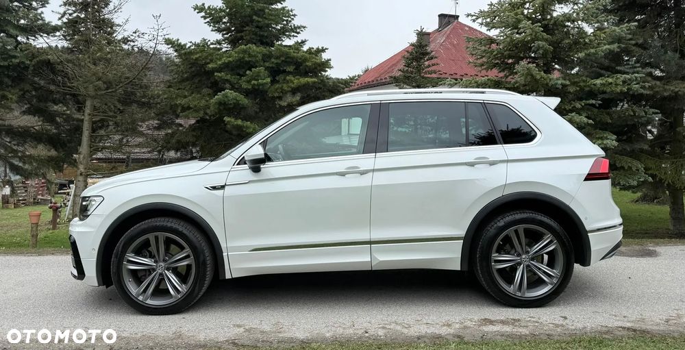 Volkswagen Tiguan - 12