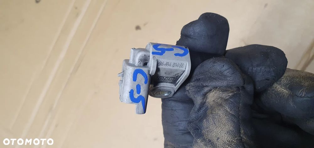 Czujnik położenia wałka rozrządu Citroen C5 III 2.0 HDI 9665443480 - 4