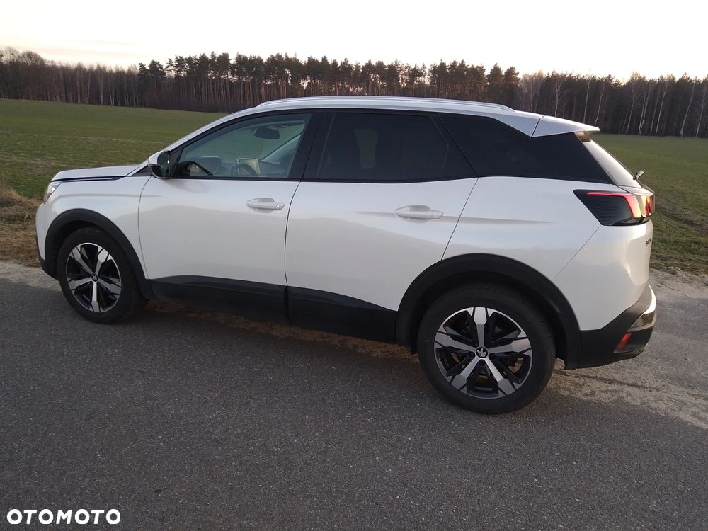 Peugeot 3008 1.5 BlueHDi Allure S&S - 12