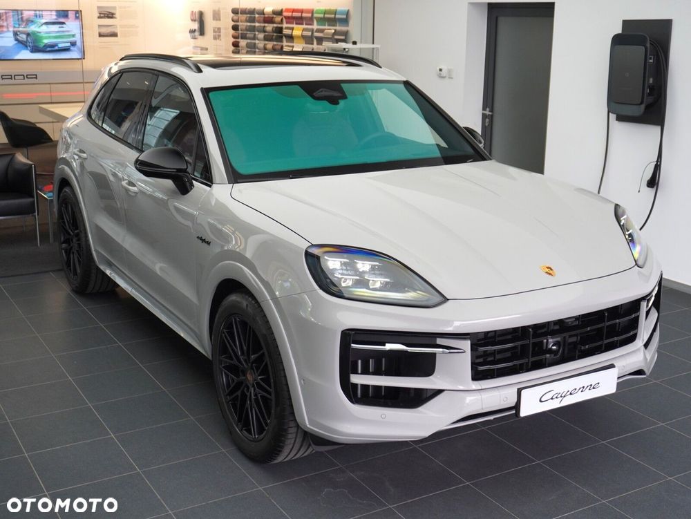 Porsche Cayenne E-Hybrid PHEV Black Edition - 8