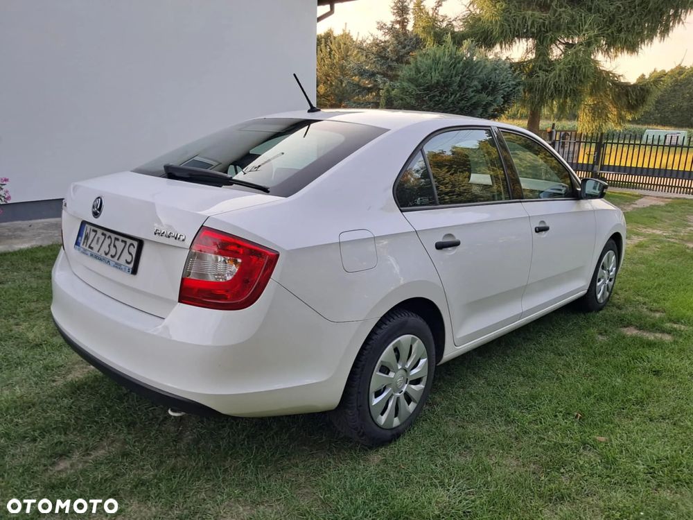 Skoda RAPID 1.2 TSI Active - 9