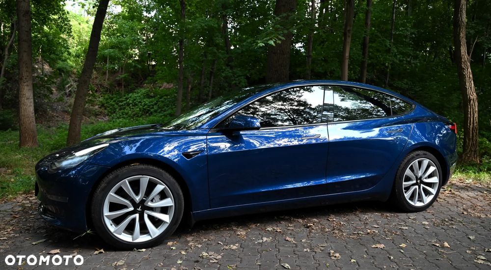Tesla Model 3 Long Range AWD - 16