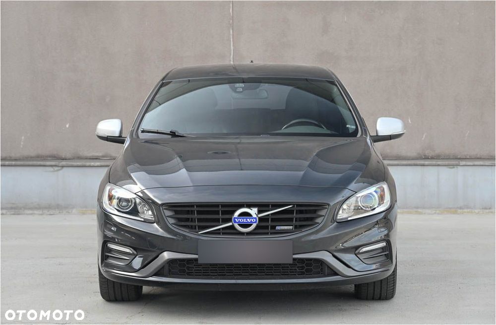 Volvo V60 D4 Geartronic RDesign - 25