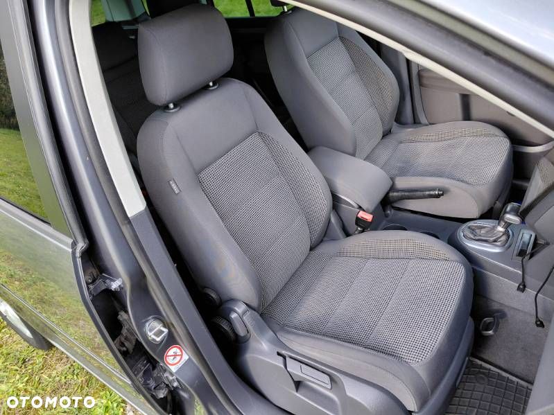 Volkswagen Touran 1.6 FSI Trendline Tiptr - 13