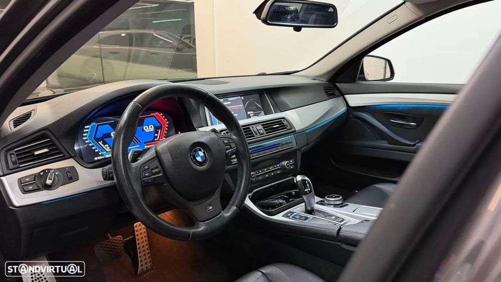 BMW 525 d Auto - 16