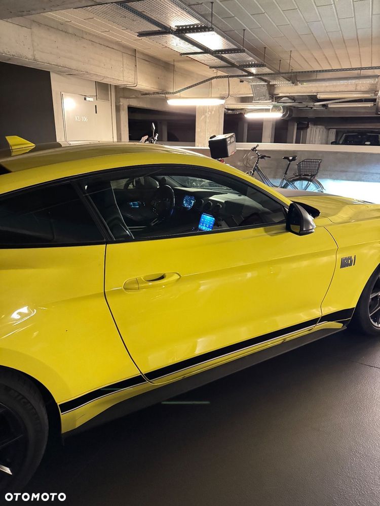 Ford Mustang - 3