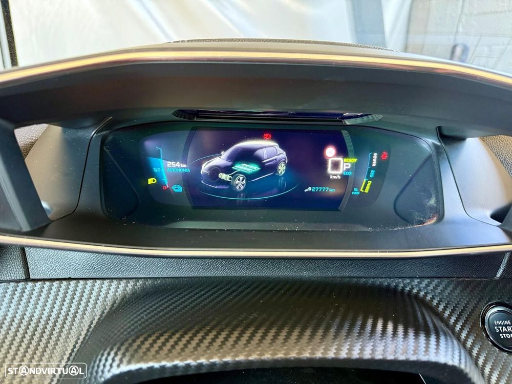 Peugeot e-208 50 kWh GT - 18