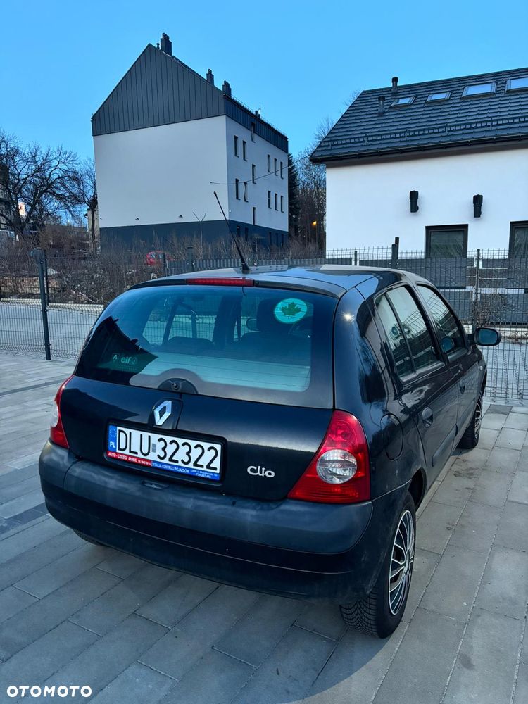 Renault Clio - 5