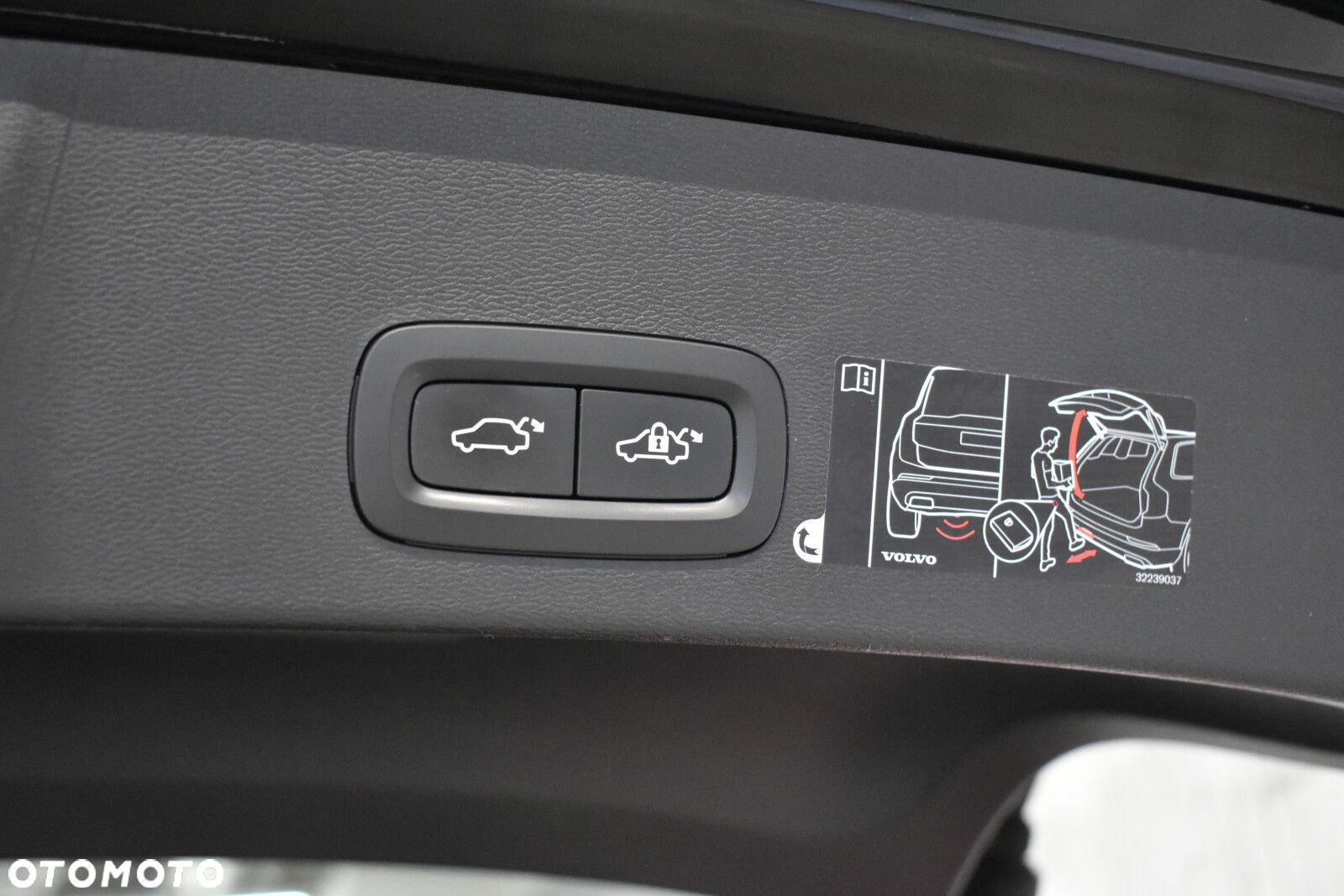 Volvo XC 40 - 21