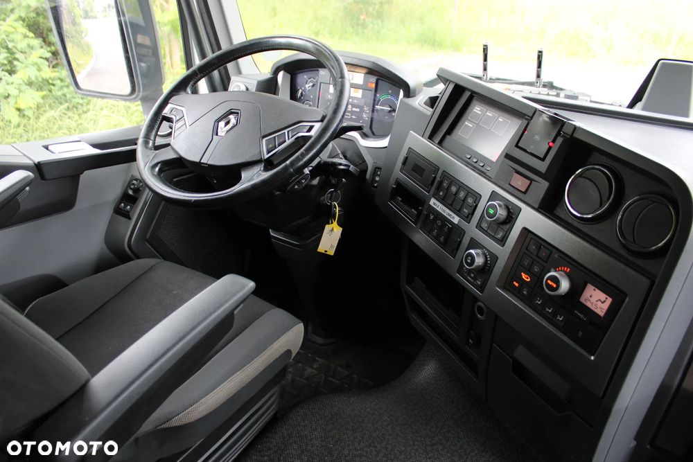 Renault T460 - 12