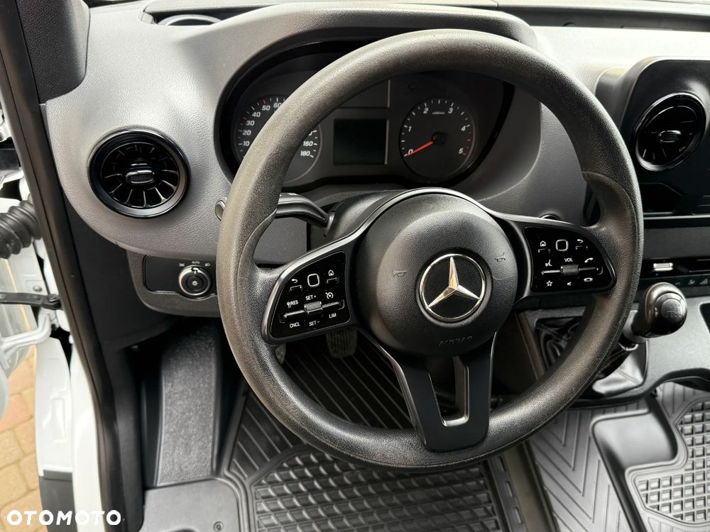 Mercedes-Benz Sprinter 316 Izoterma - 17
