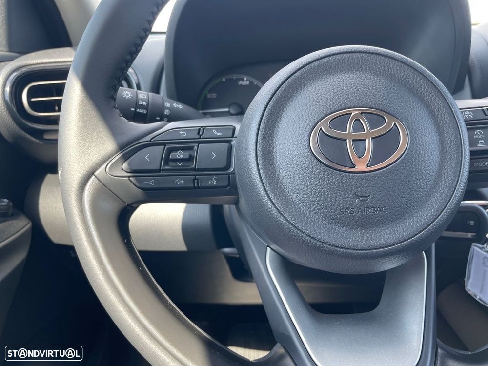 Toyota Yaris - 23