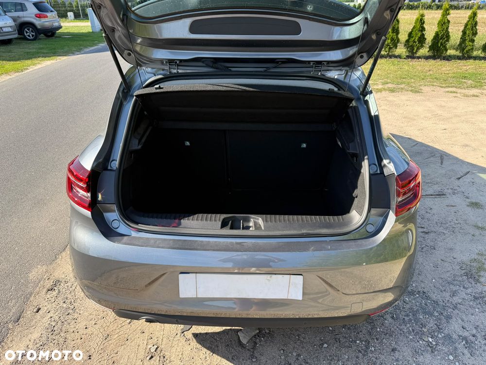 Renault Clio TCe 100 BUSINESS EDITION - 22