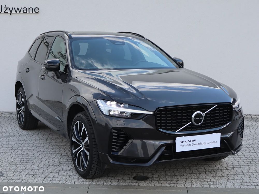 Volvo XC 60 T6 Plug-In Hybrid AWD Plus Dark - 10