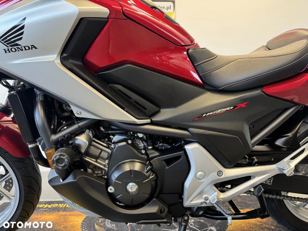 Honda NC - 22