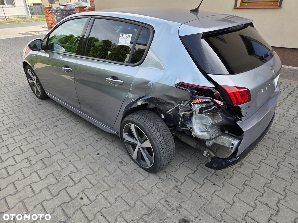 Peugeot 308 BlueHDi FAP 130 EAT6 Stop & Start Active - 4