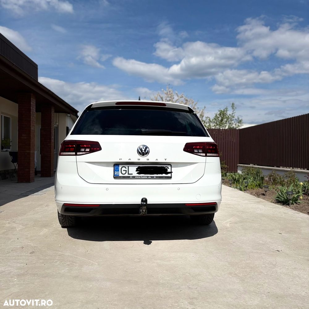 Volkswagen Passat 2.0 TDI SCR DSG - 4