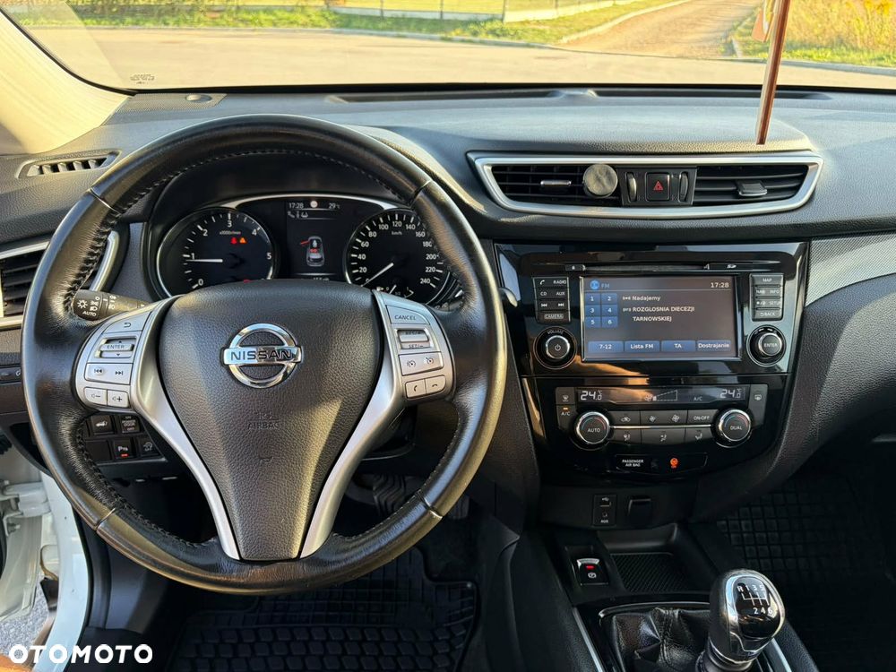 Nissan X-Trail 1.6 DCi Tekna 4WD EU6 - 26