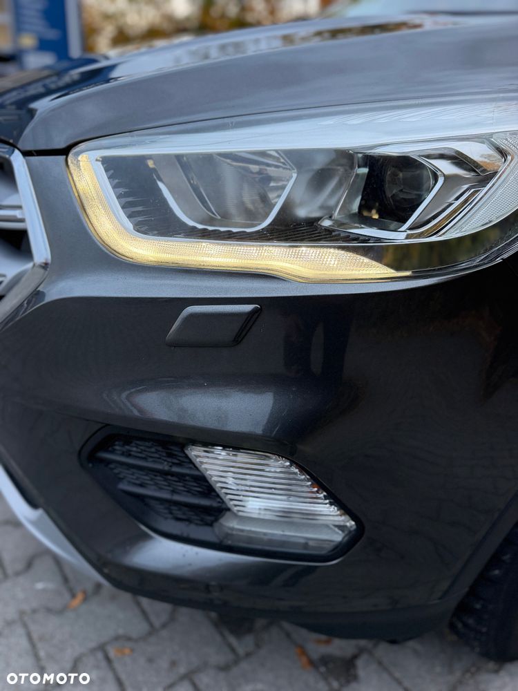 Ford Kuga - 13