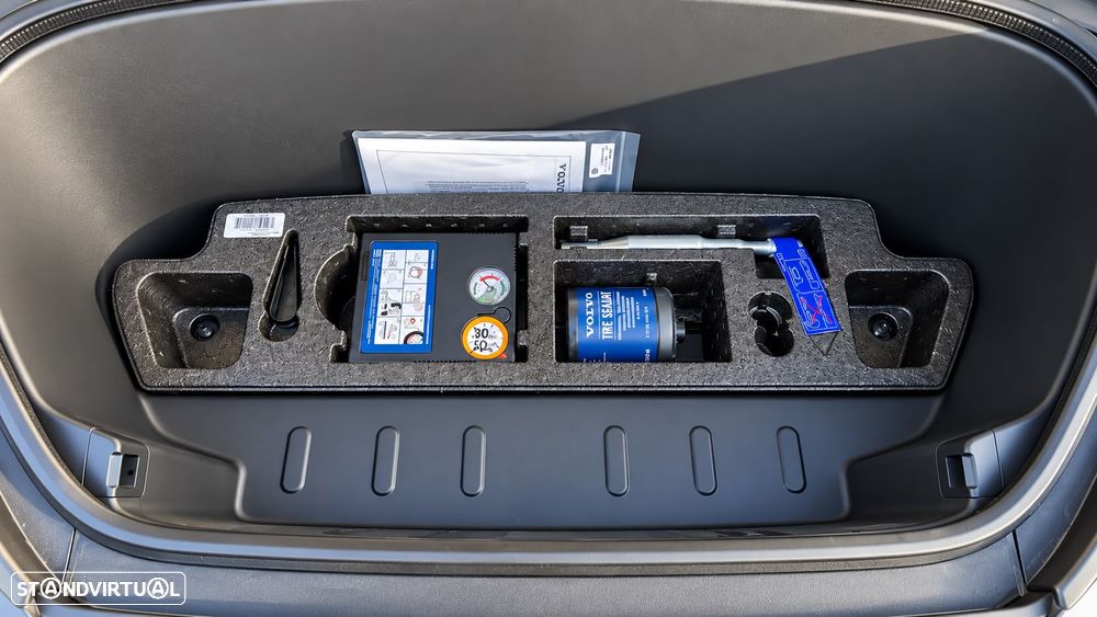 Volvo C40 Recharge Ultimate - 17