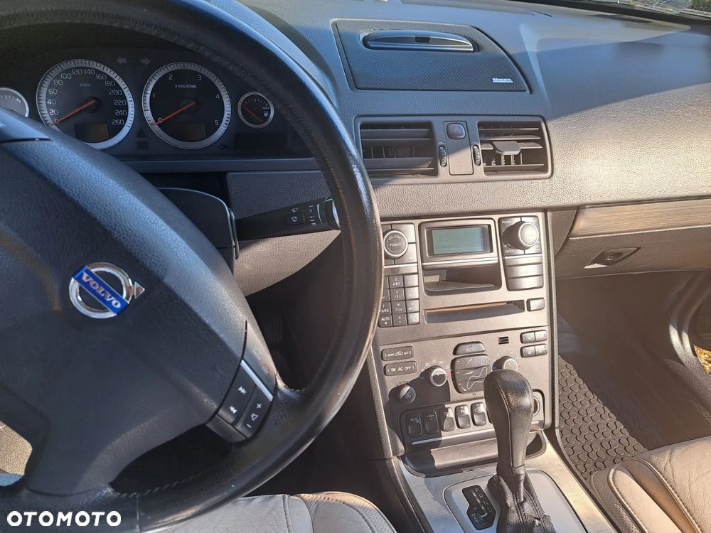 Volvo XC 90 - 21
