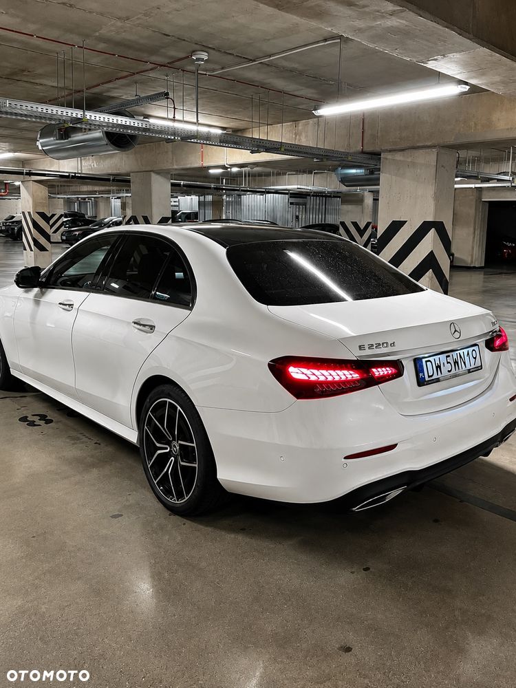 Mercedes-Benz Klasa E 220 d 4-Matic - 4