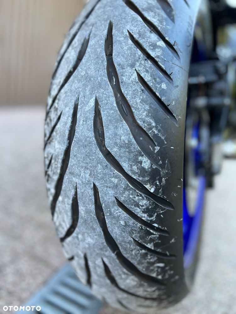 Yamaha FZ8 - 18