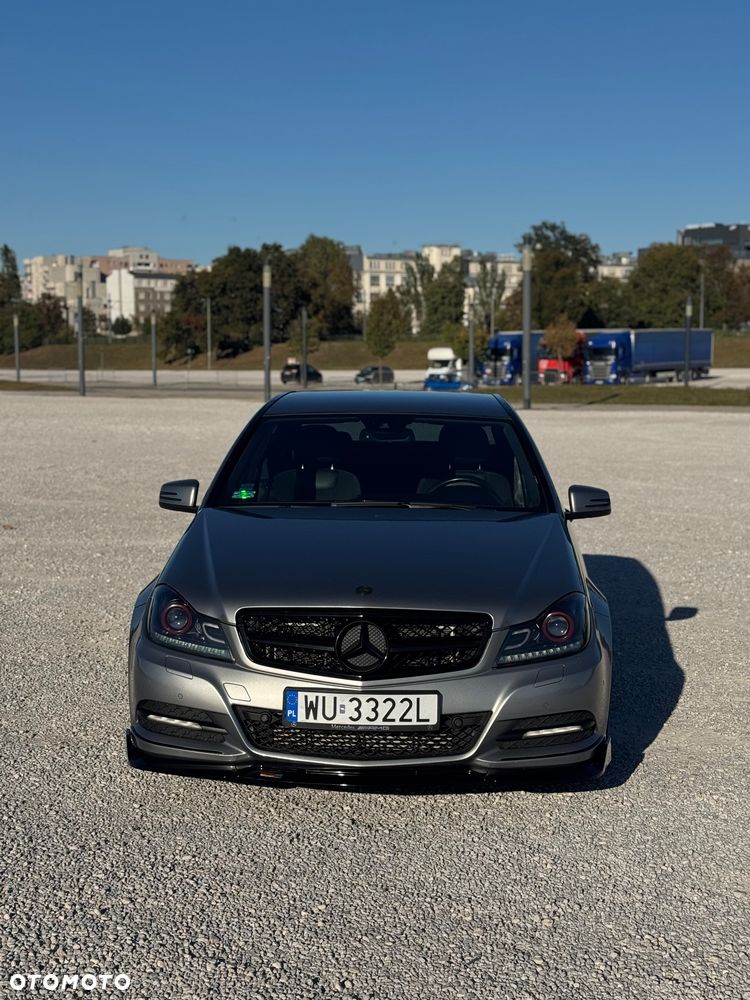 Mercedes-Benz Klasa C - 2