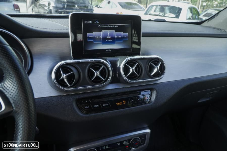 Mercedes-Benz X 250 - 30