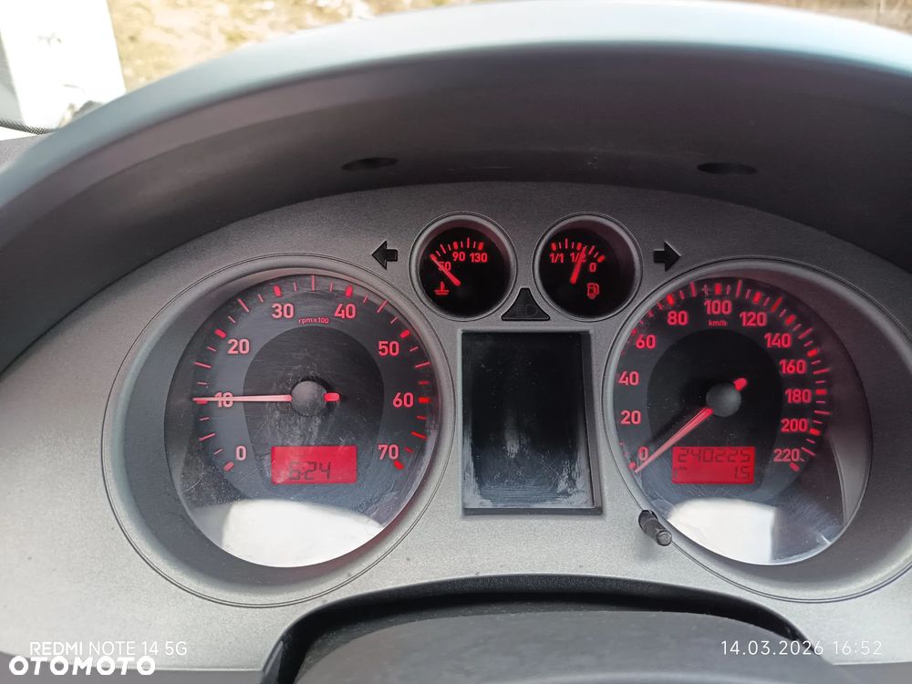 Seat Ibiza 1.4 16V Sport - 7