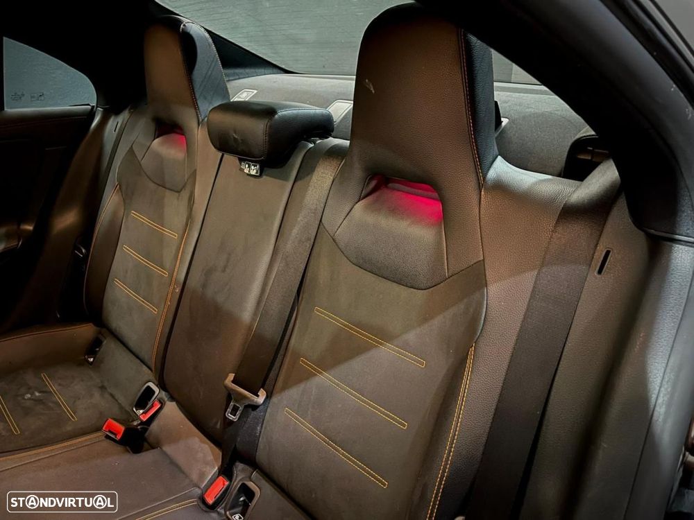 Mercedes-Benz CLA 180 d 7G-DCT AMG Line - 13