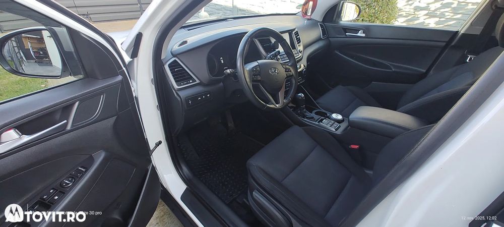 Hyundai Tucson 2.0 CRDI 4WD Automatik Style - 8