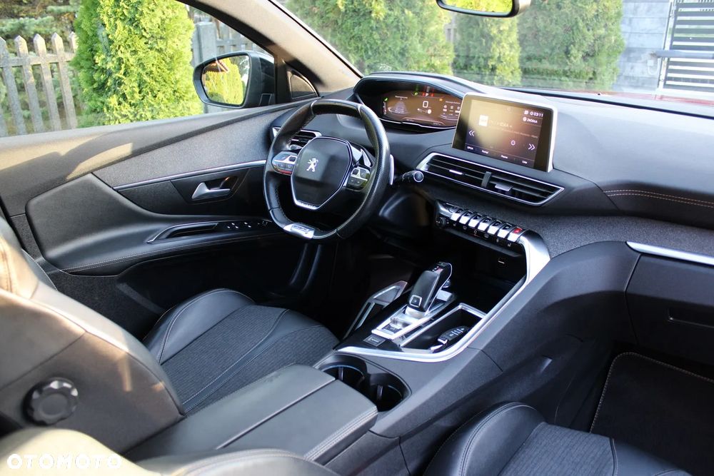 Peugeot 3008 - 24