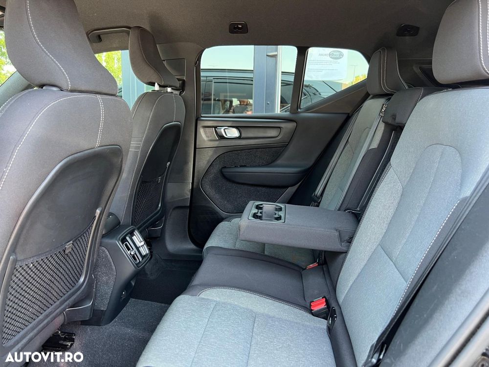 Volvo XC 40 - 29
